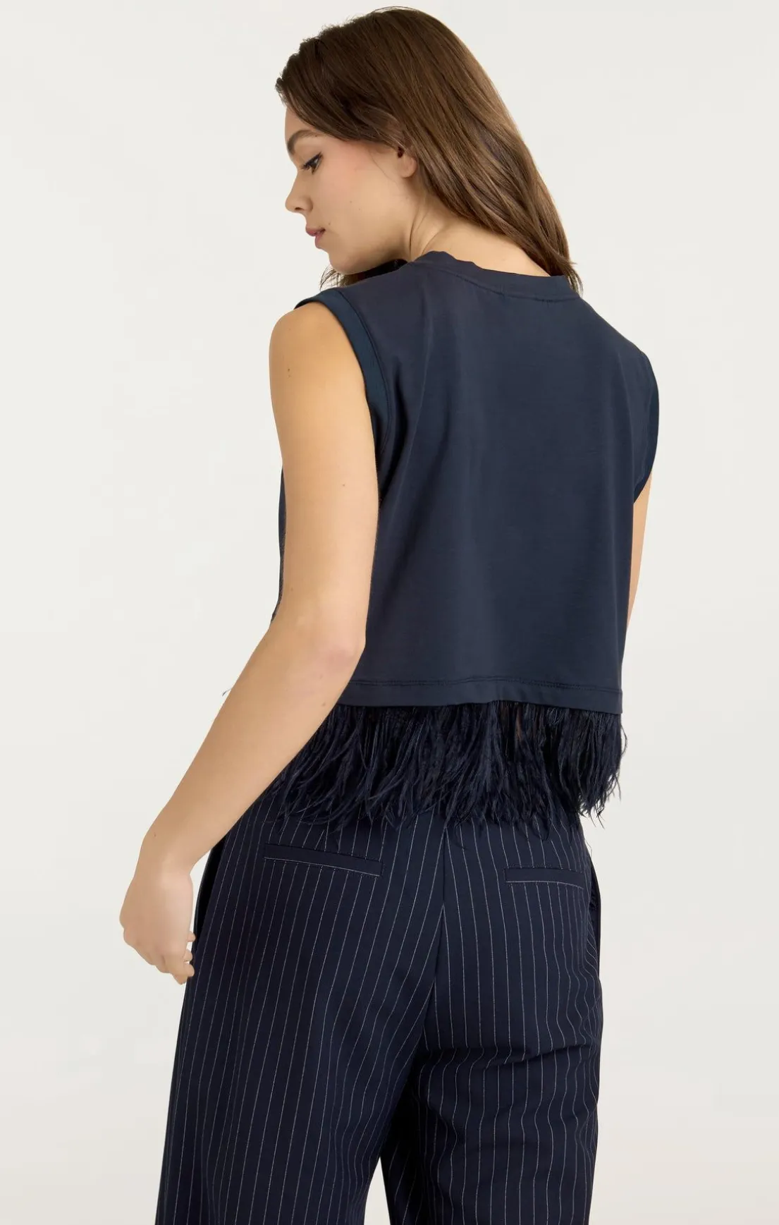 Cropped Feather Tee