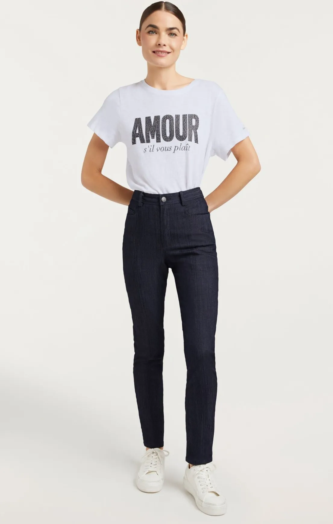 Rhinestone Amour Sil Vous Plait Tee