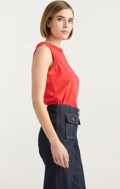 Sleeveless Braided Tee